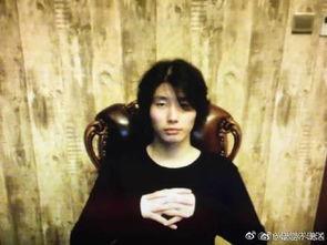 纯黑个人资料,电竞传奇，从幕后英雄到舞台焦点